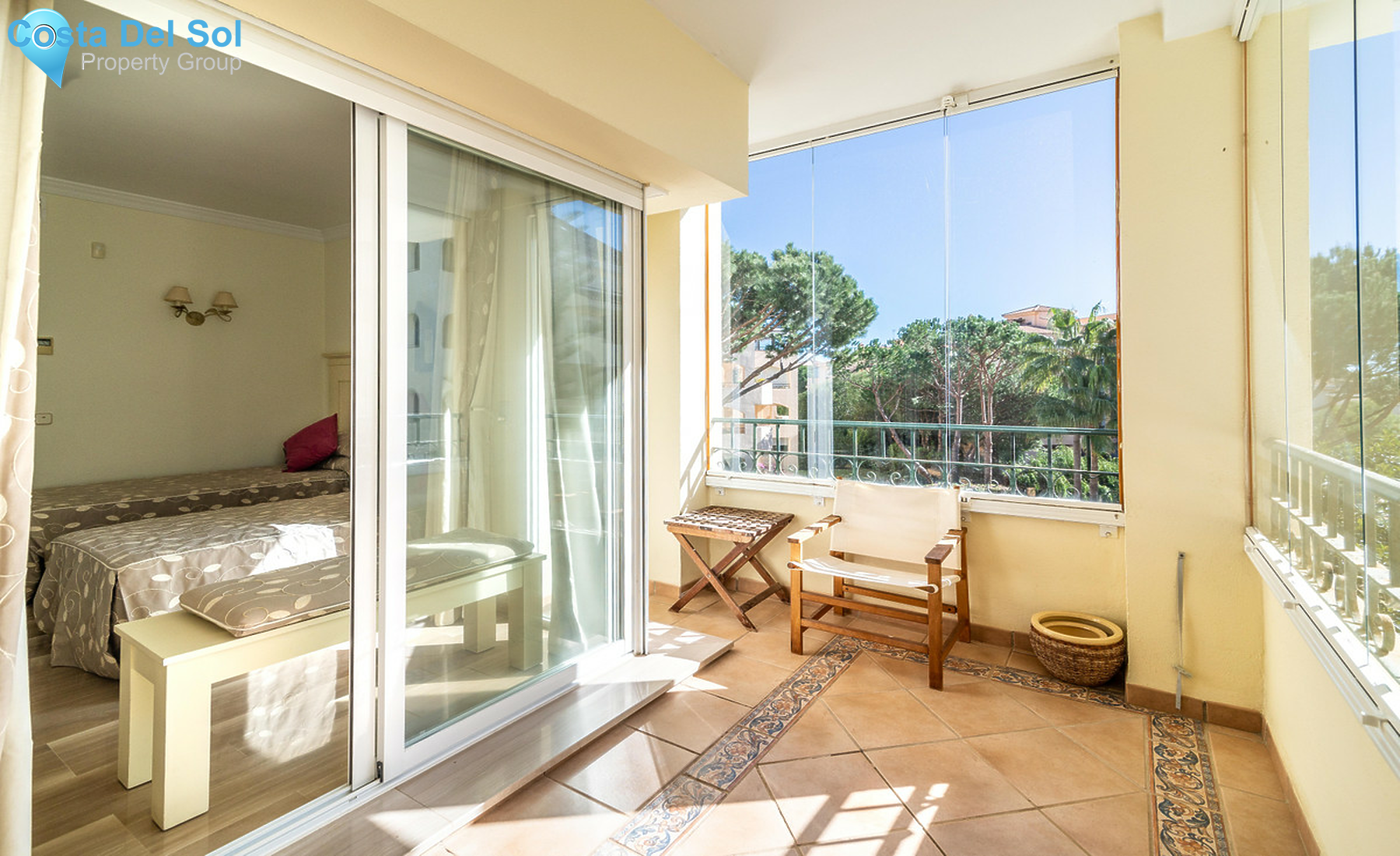 Middle Floor Apartment in Elviria-1369382