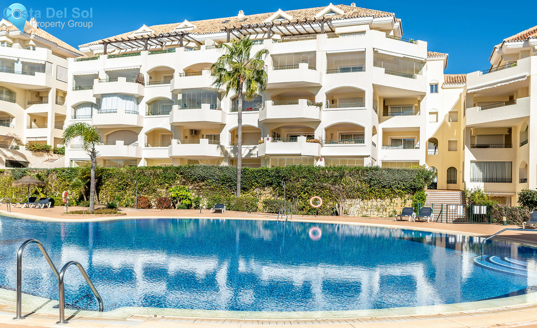 Middle Floor Apartment in Elviria-1369387