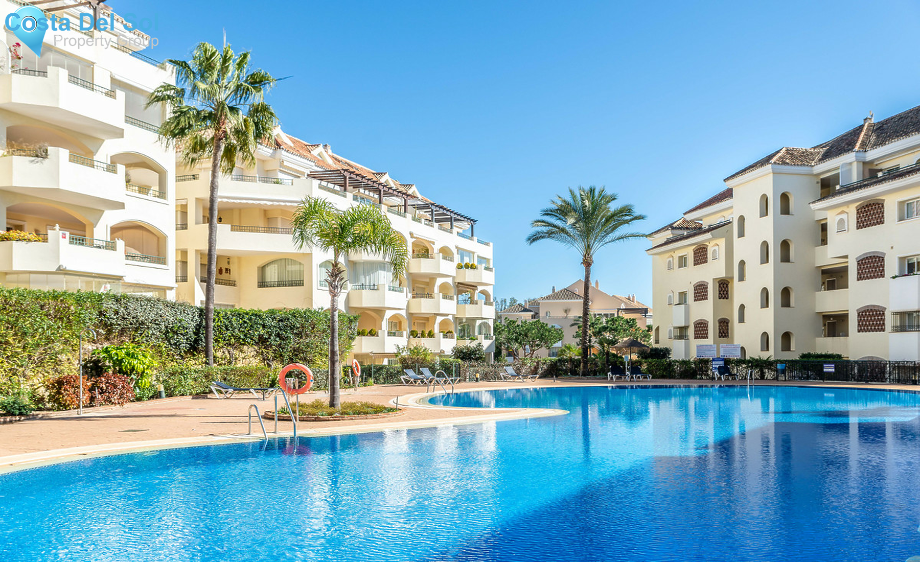 Middle Floor Apartment in Elviria-1369389