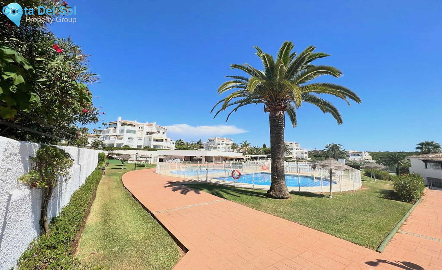 Middle Floor Apartment in Elviria-1438886