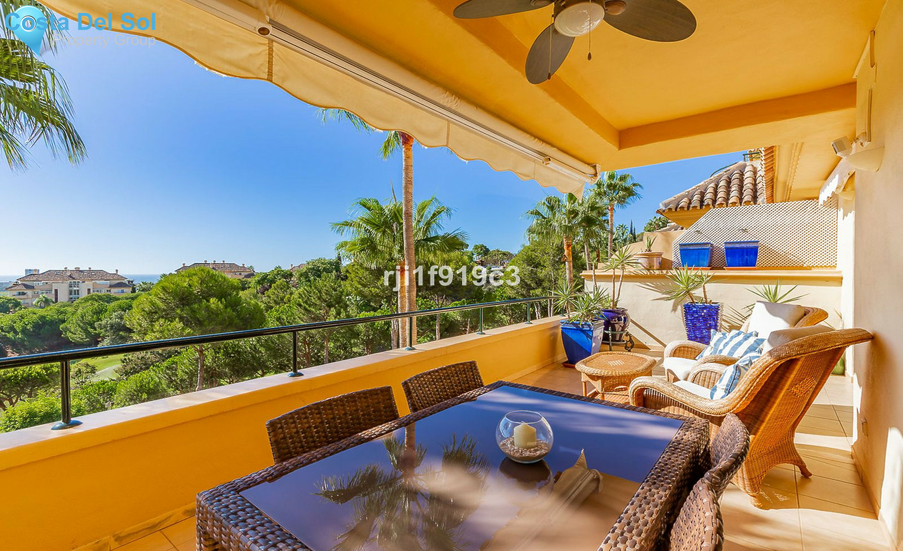 Middle Floor Apartment in Elviria-1452521