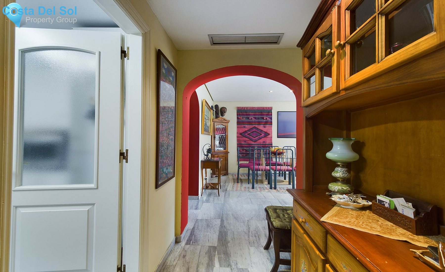 Middle Floor Apartment in Elviria-1479474