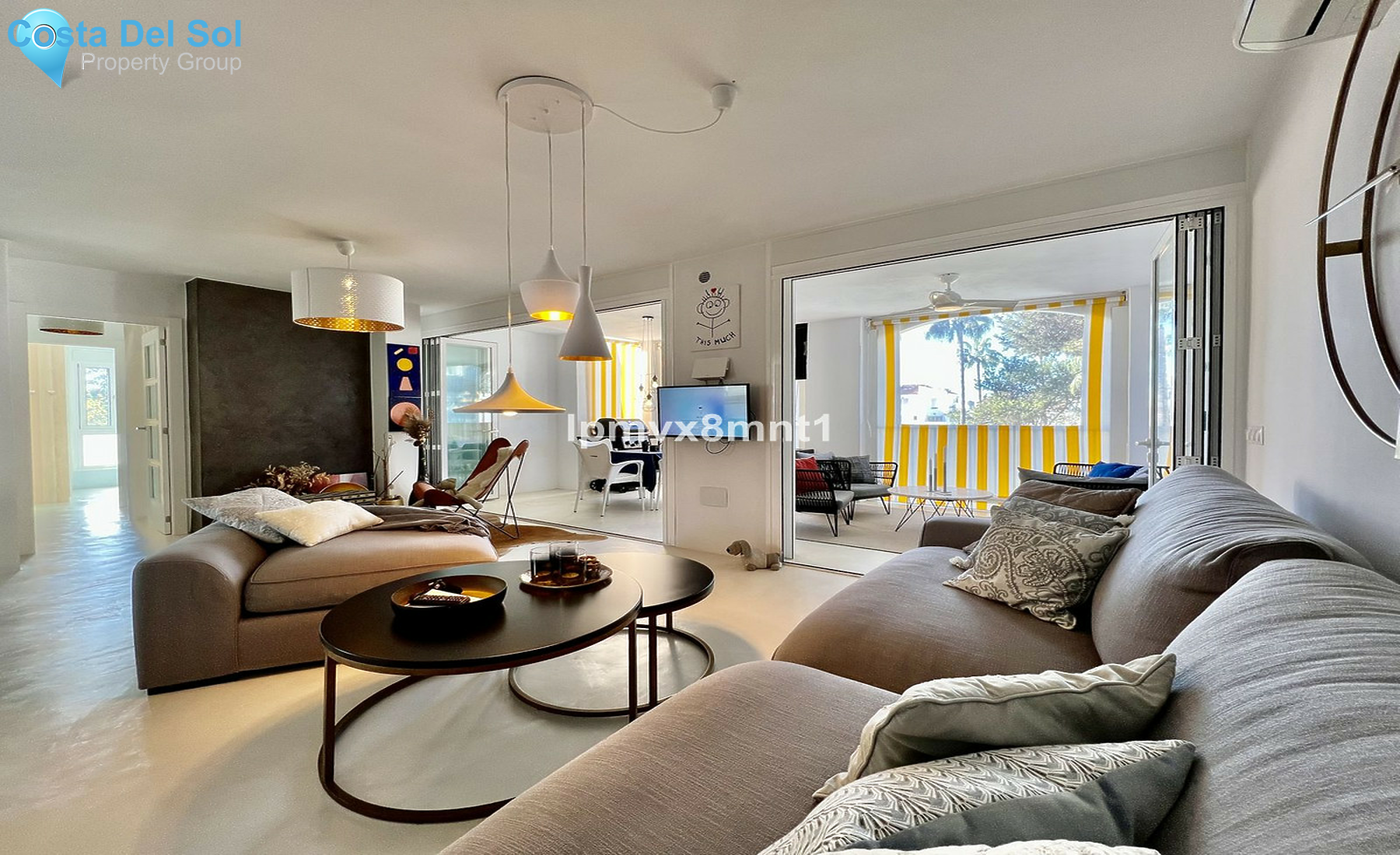 Middle Floor Apartment in Elviria-1541342