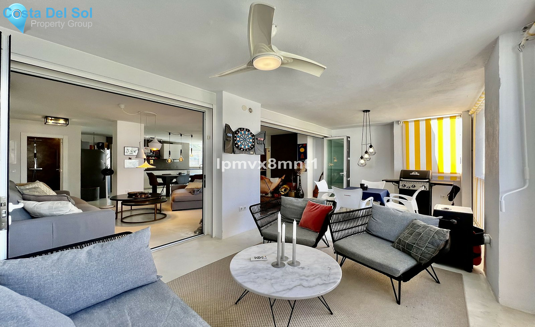 Middle Floor Apartment in Elviria-1541349