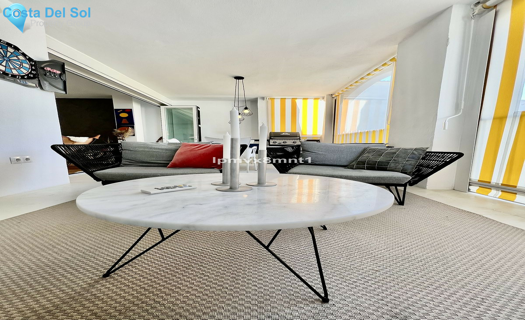 Middle Floor Apartment in Elviria-1541350