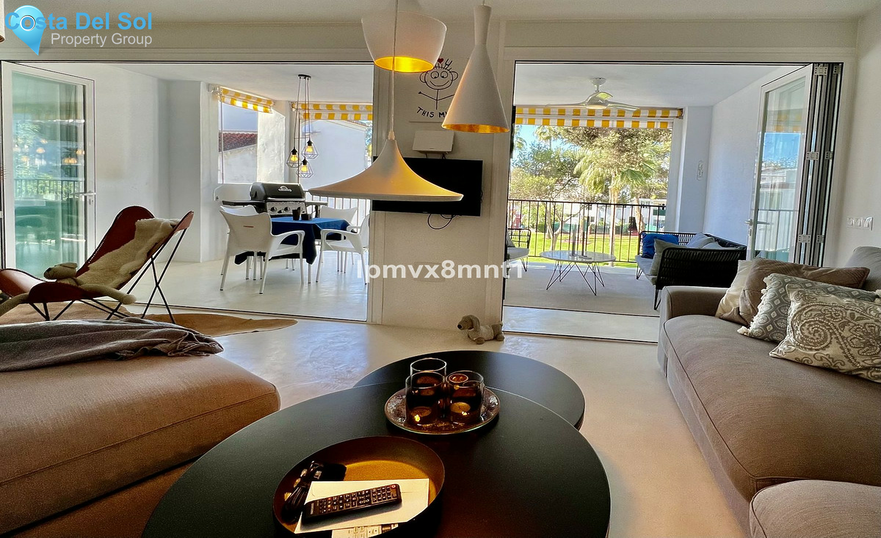 Middle Floor Apartment in Elviria-1541338