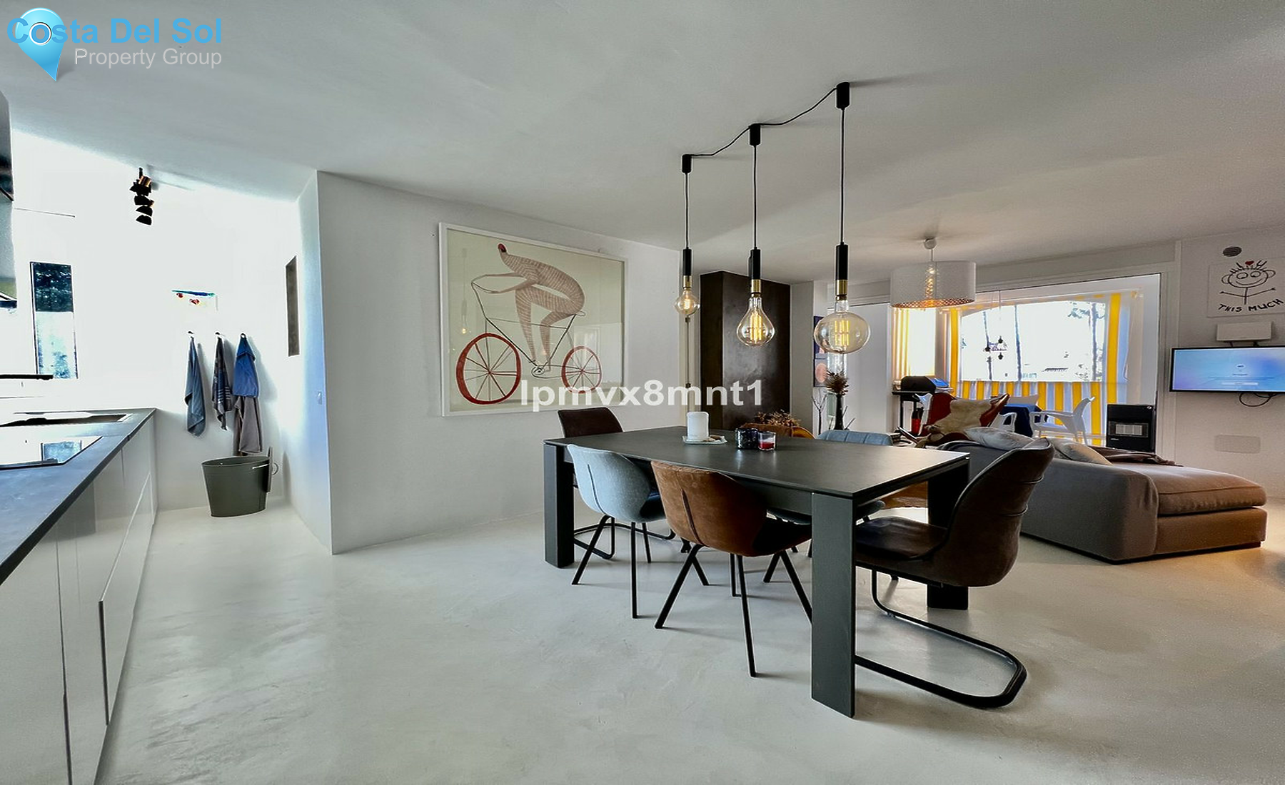 Middle Floor Apartment in Elviria-1541341