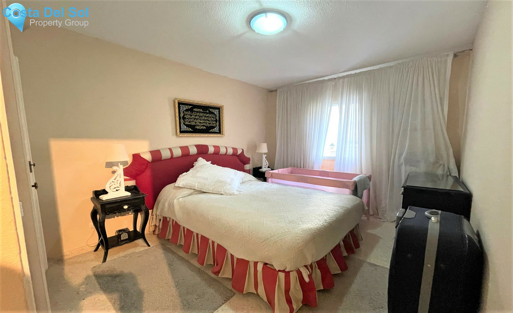 Middle Floor Apartment in Elviria-704178