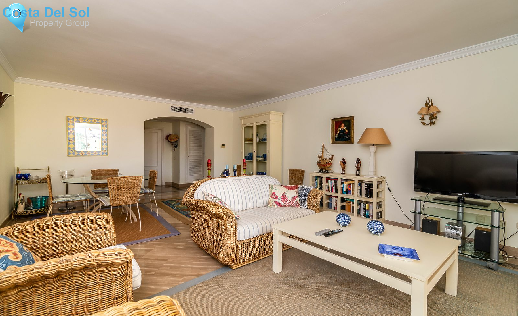 Middle Floor Apartment in Elviria-1146298