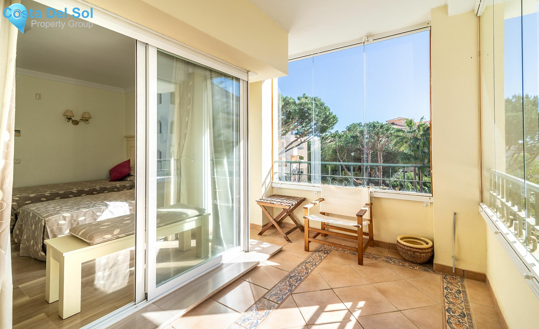 Middle Floor Apartment in Elviria-1146307