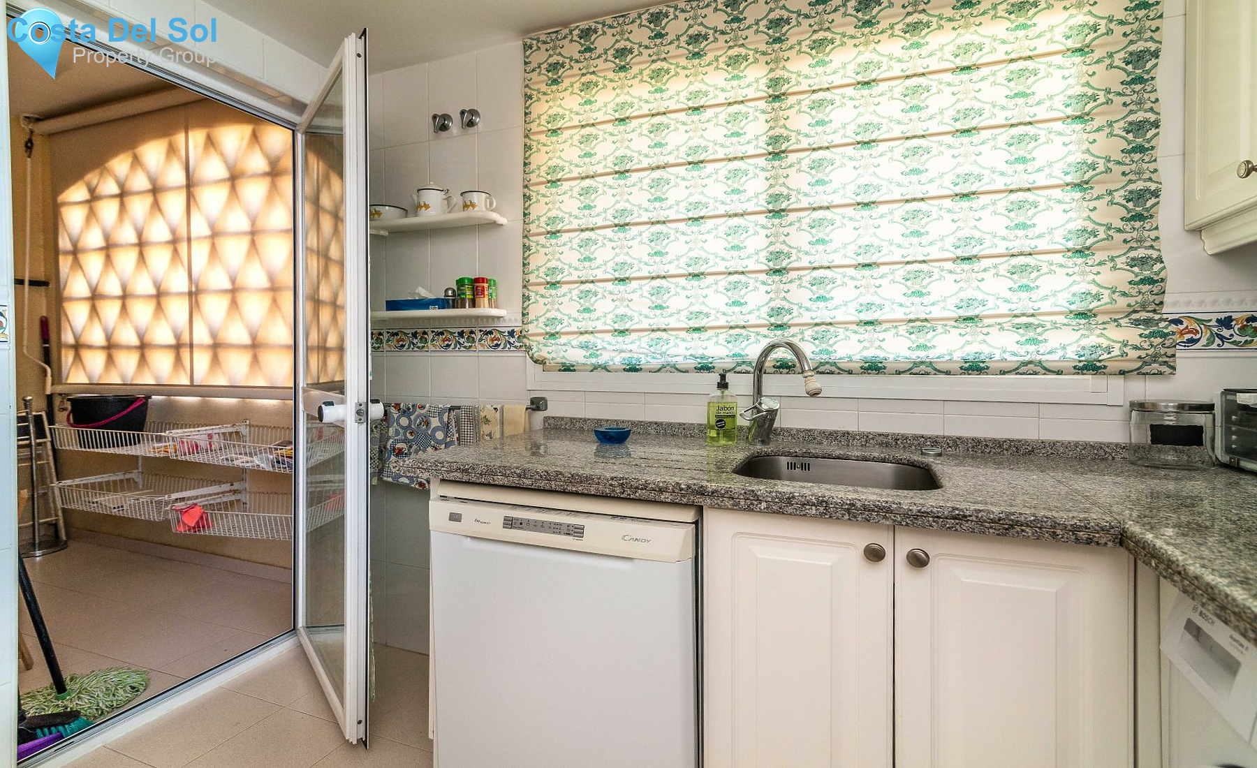 Middle Floor Apartment in Elviria-1146311