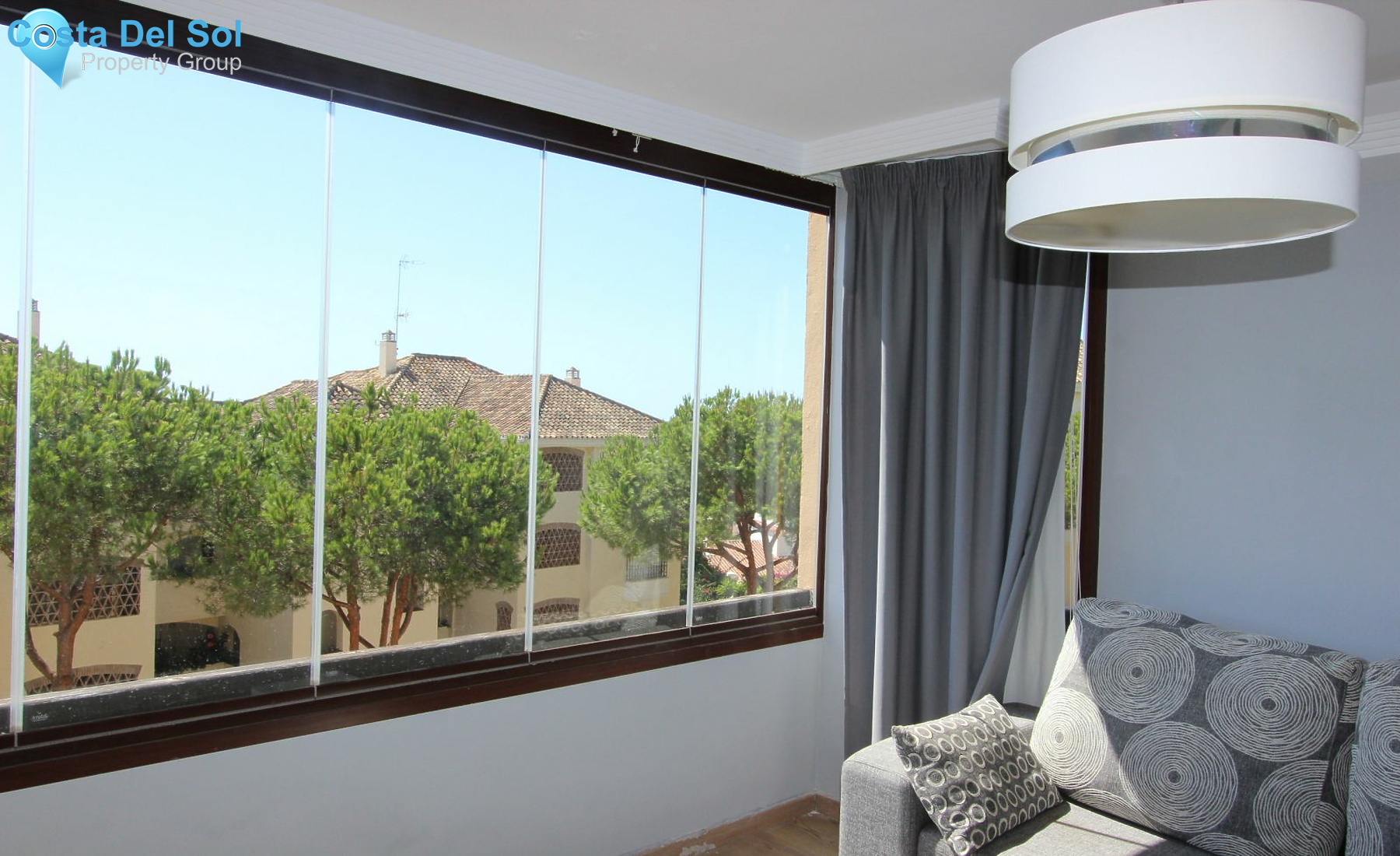 Middle Floor Apartment in Elviria-1149470