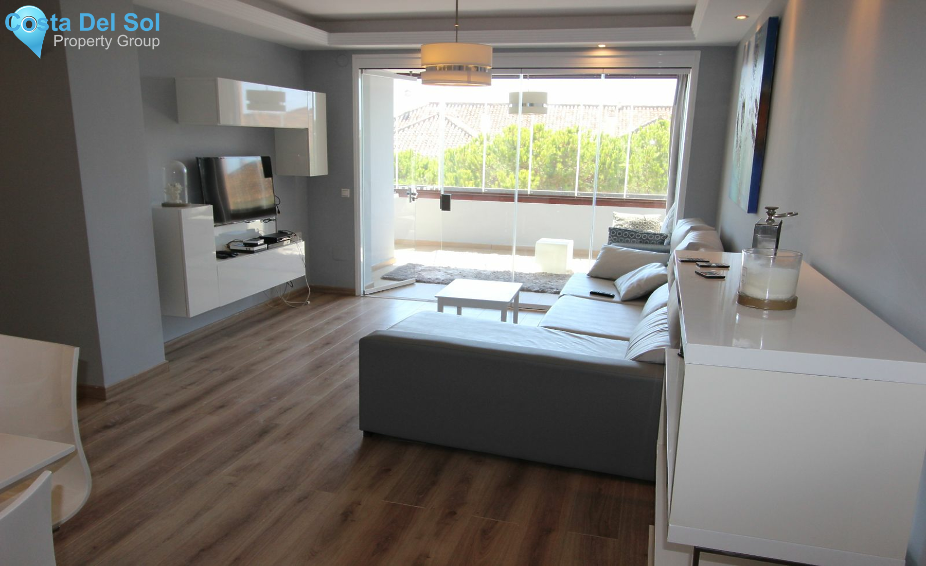 Middle Floor Apartment in Elviria-1149458