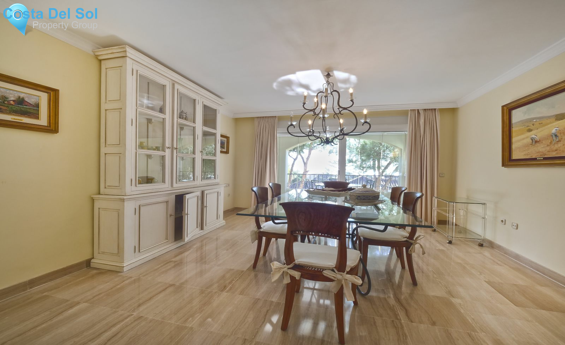 Middle Floor Apartment in Elviria-1389620