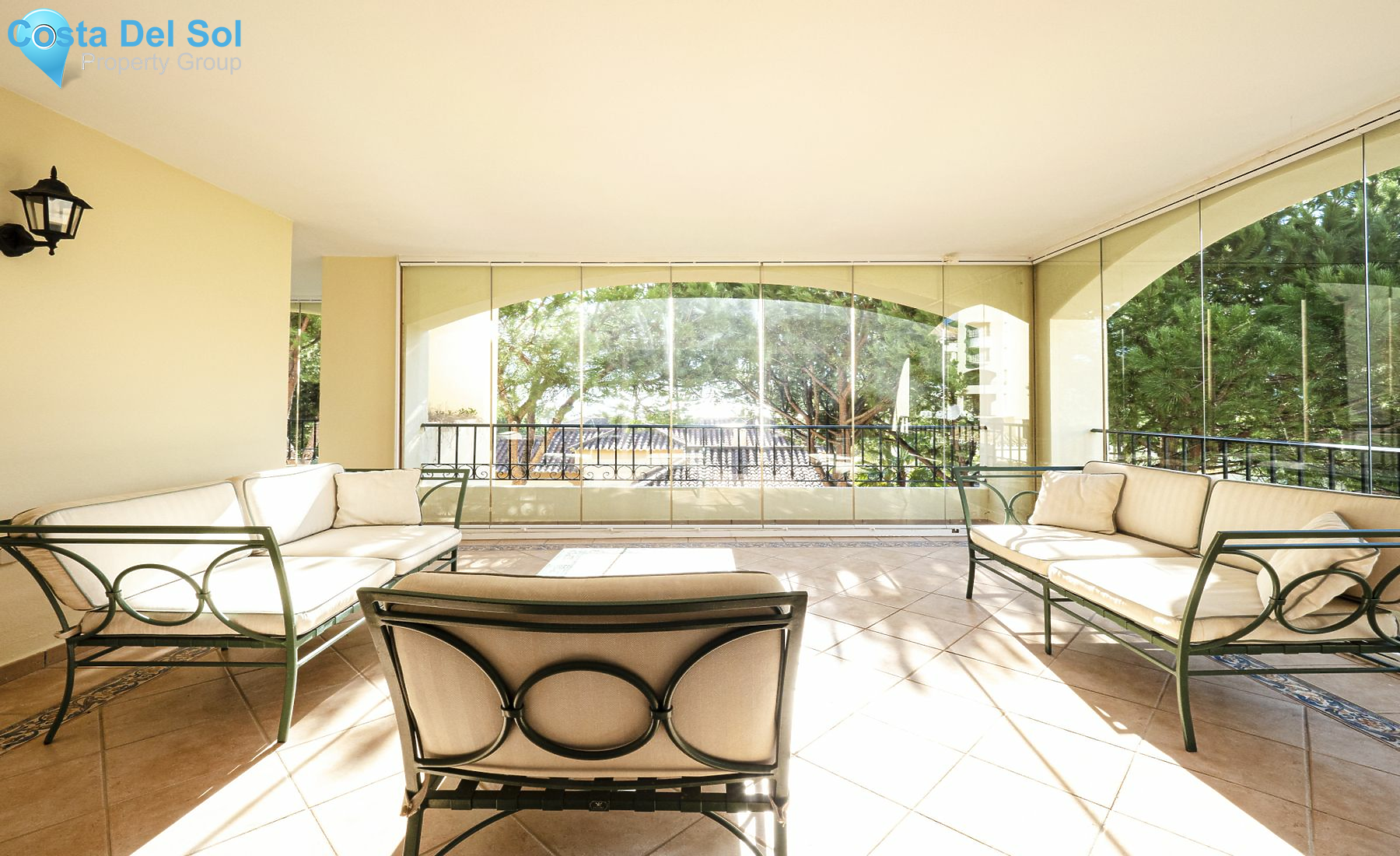 Middle Floor Apartment in Elviria-1389615