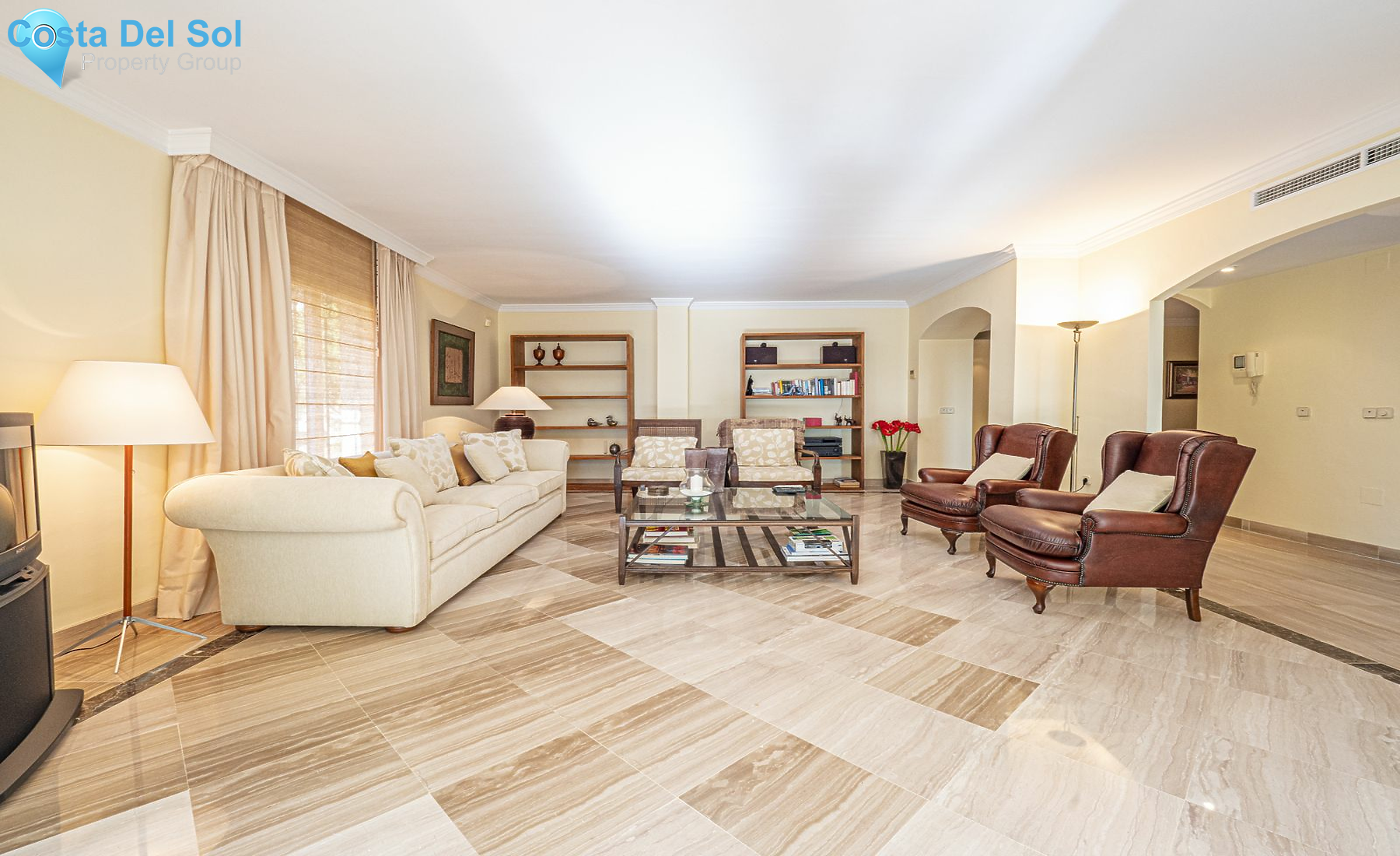 Middle Floor Apartment in Elviria-1389616