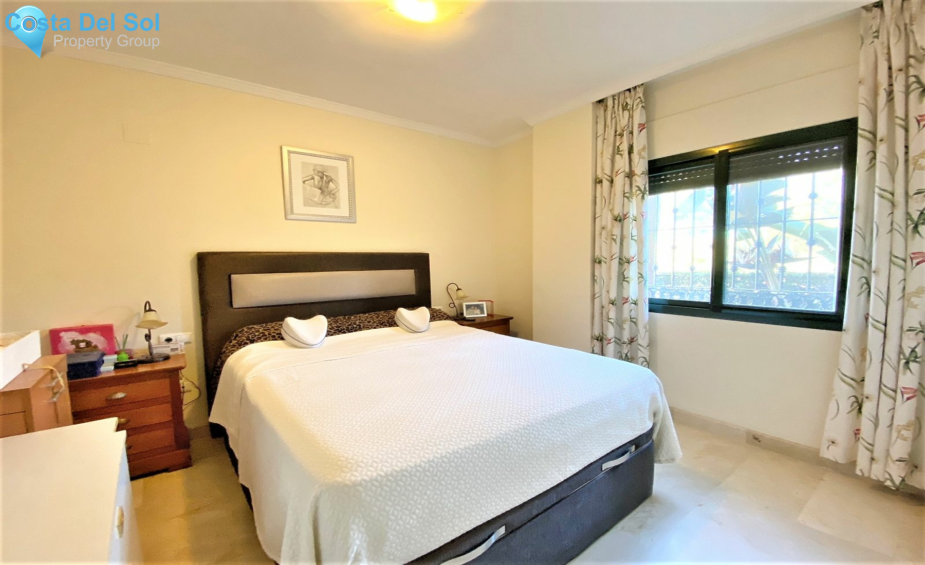 Middle Floor Apartment in Elviria-1418962