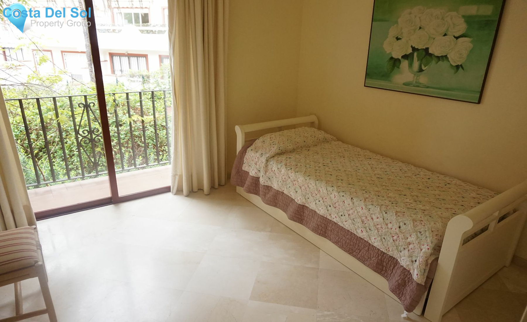 Middle Floor Apartment in Elviria-1515829