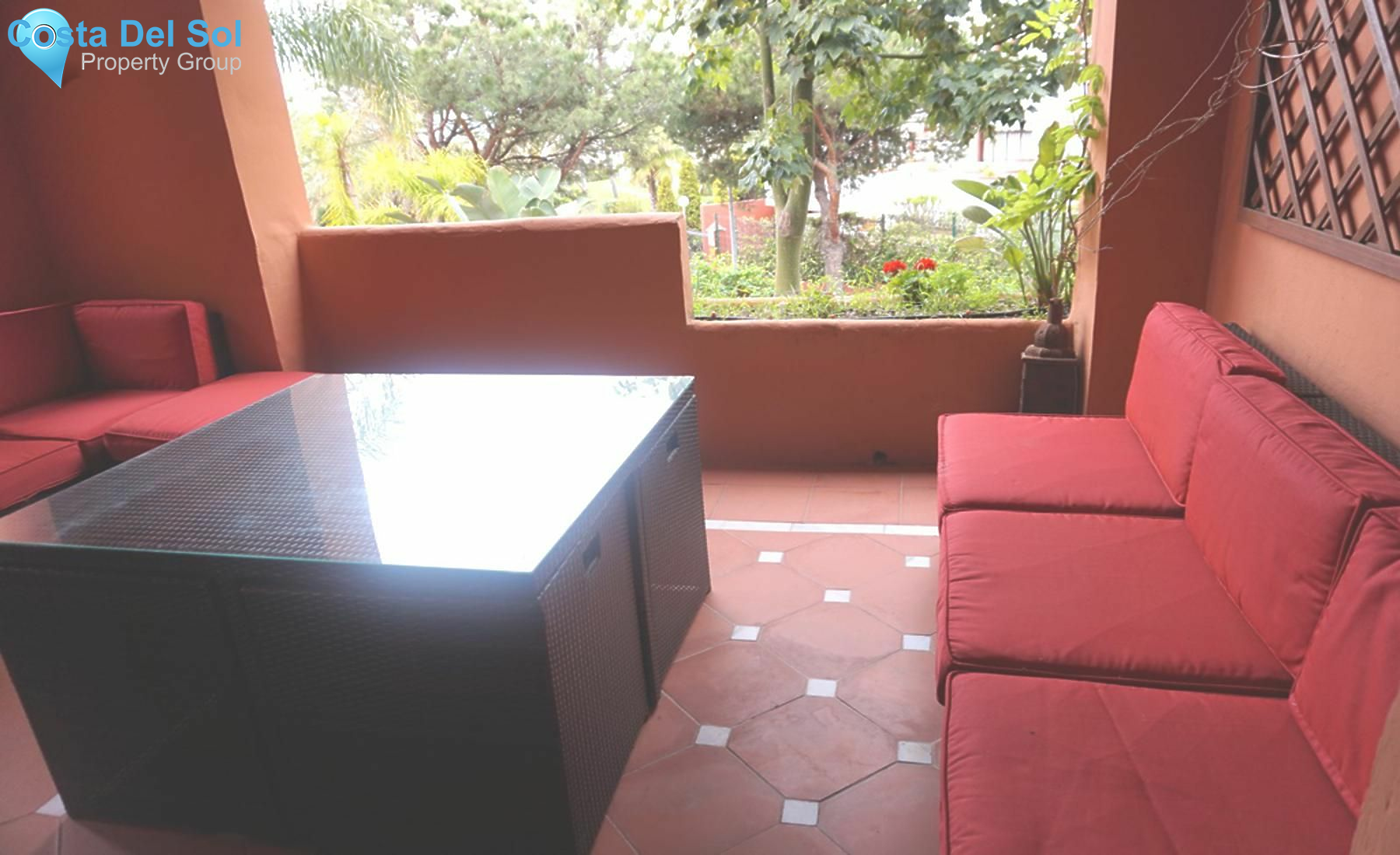 Middle Floor Apartment in Elviria-1515831