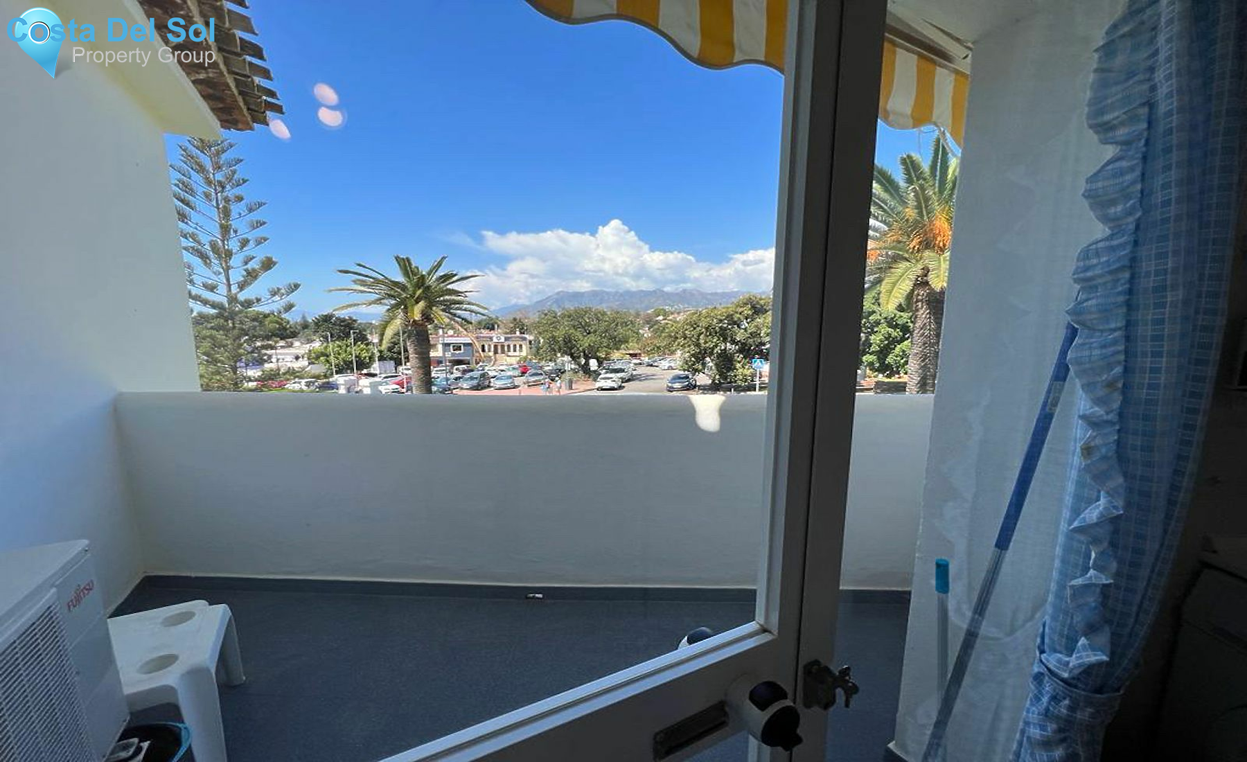 Middle Floor Apartment in Elviria-1517364