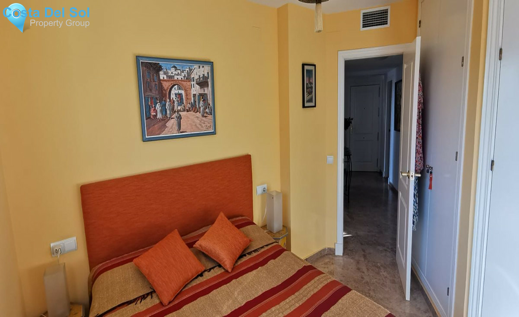 Middle Floor Apartment in Estepona-716899