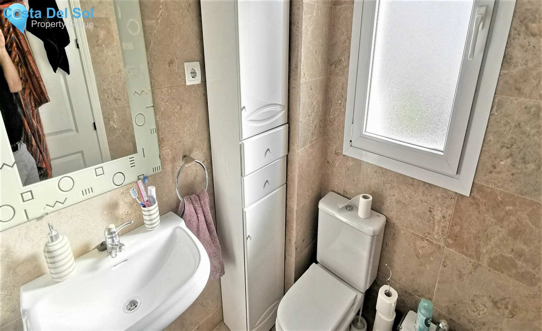 Middle Floor Apartment in Estepona-716903