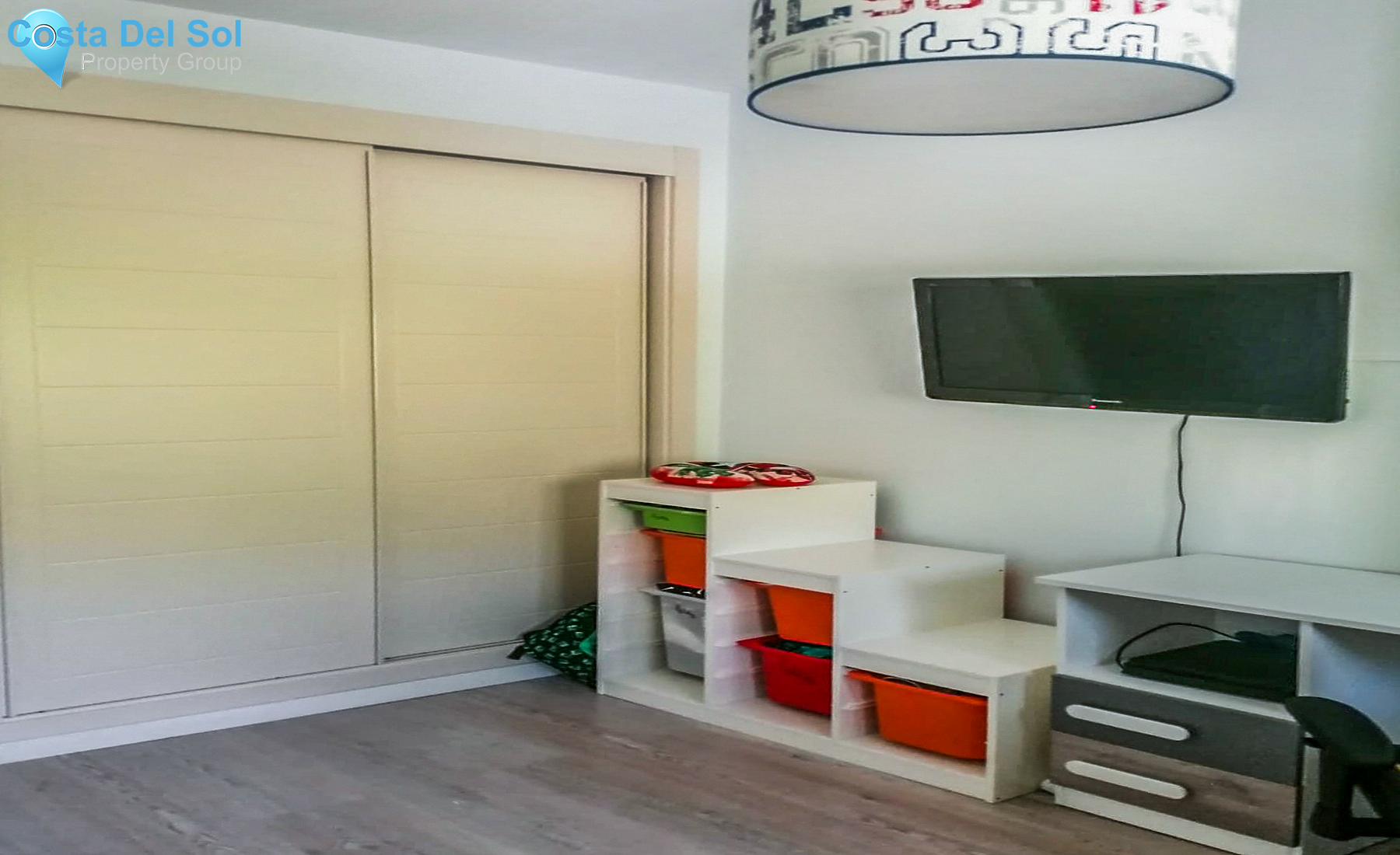 Middle Floor Apartment in Estepona-726252