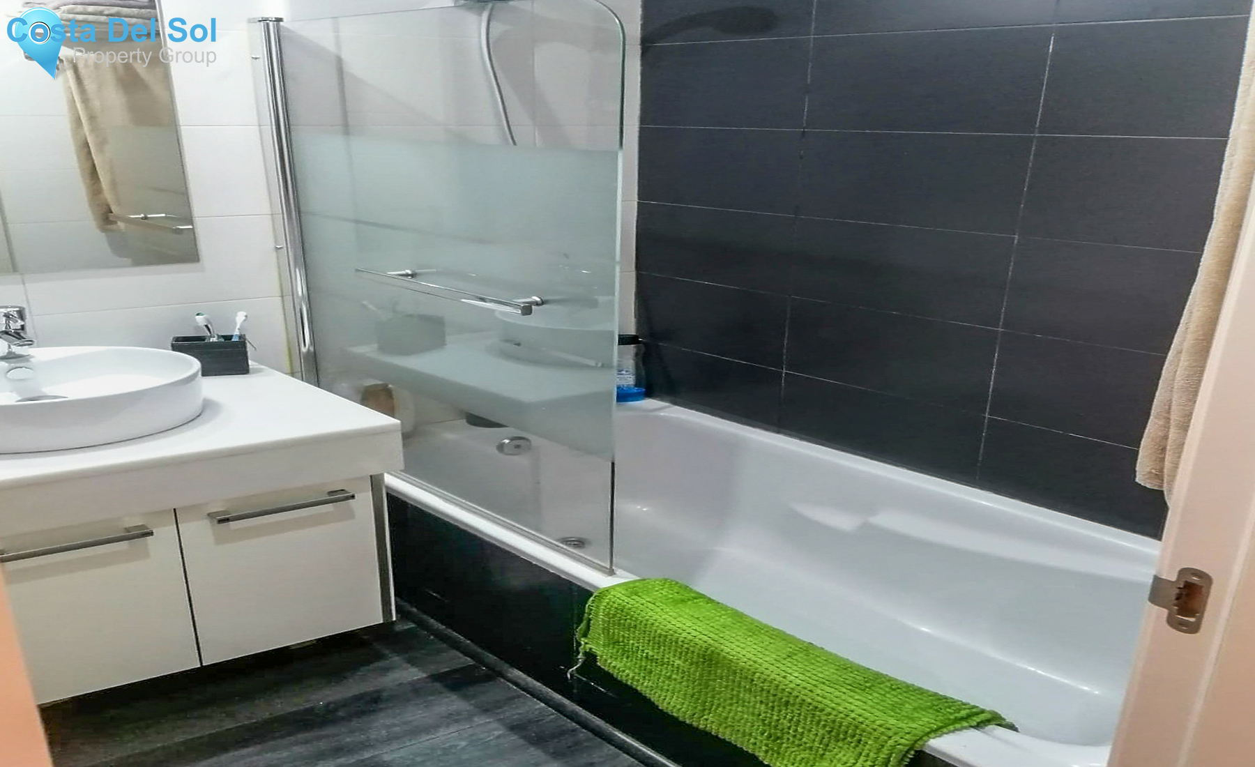 Middle Floor Apartment in Estepona-726239