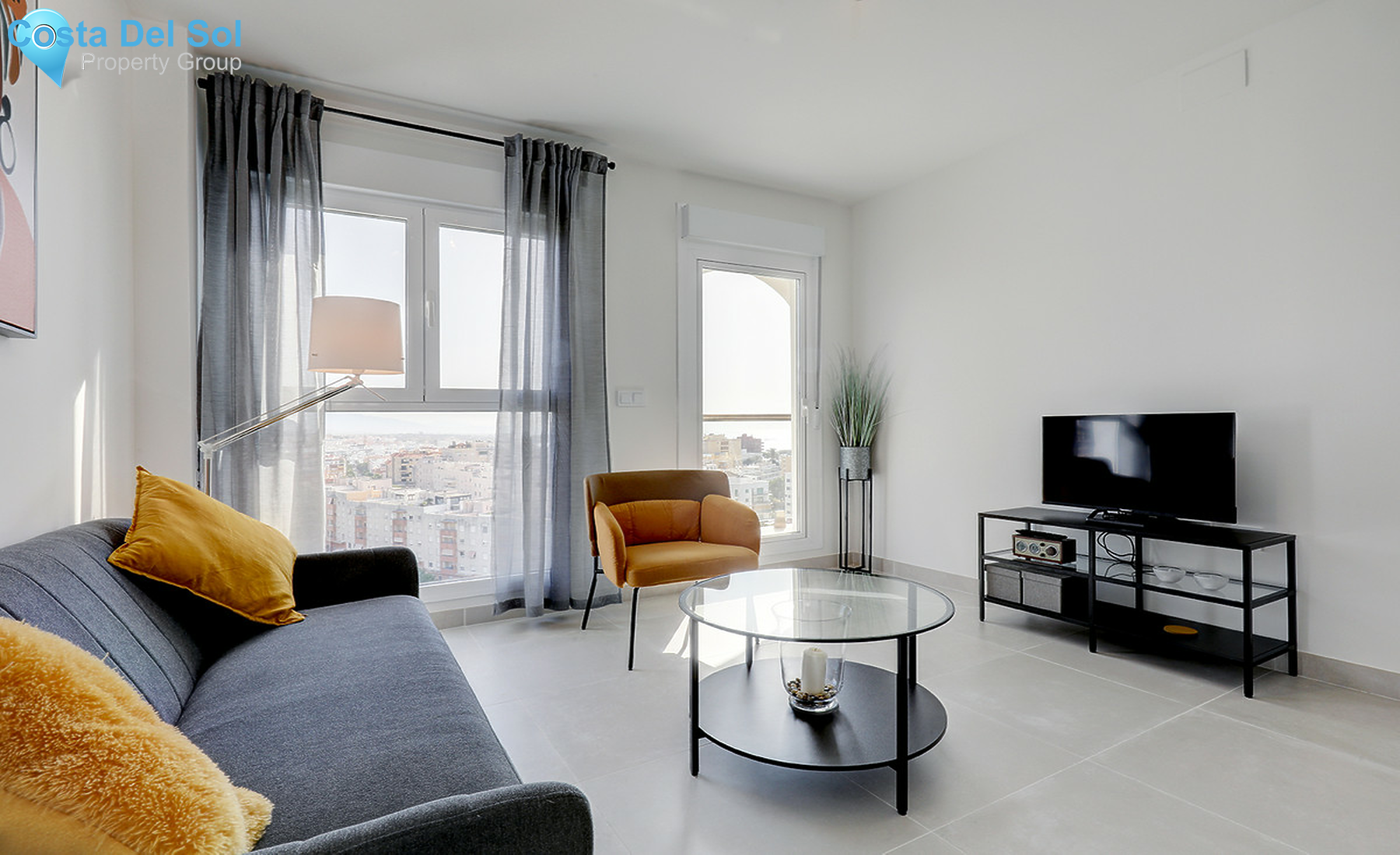 Middle Floor Apartment in Estepona-1236786
