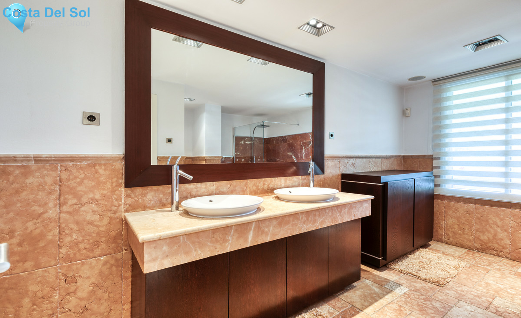 Middle Floor Apartment in Estepona-1239050