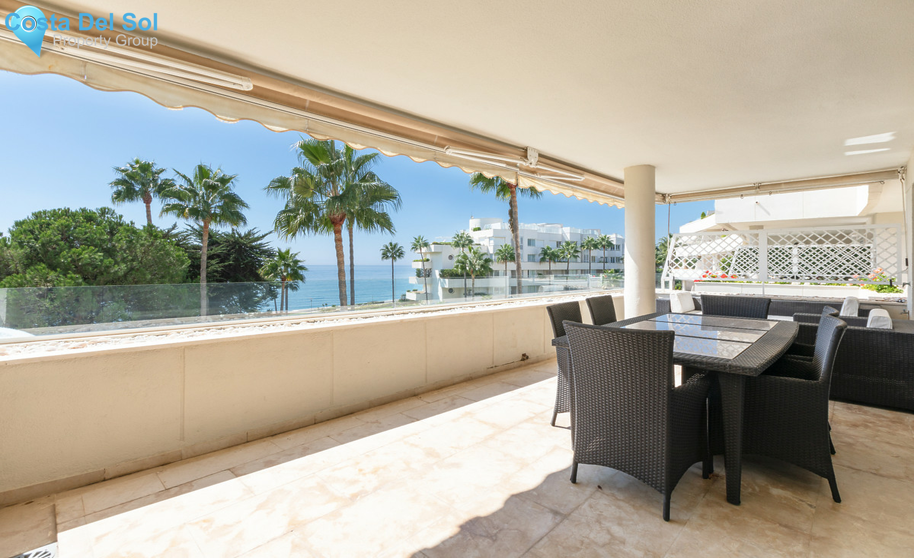 Middle Floor Apartment in Estepona-1239037