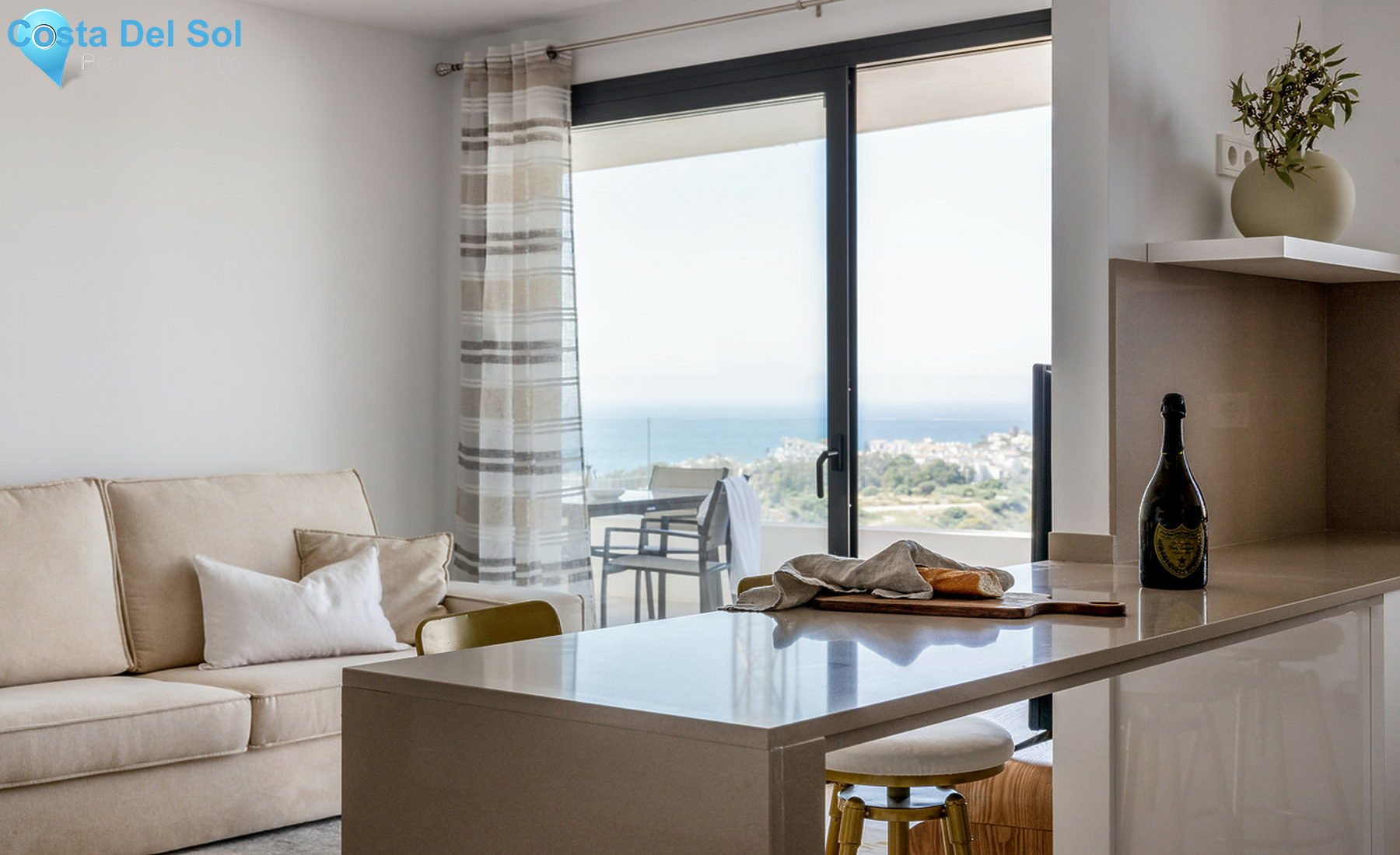 Middle Floor Apartment in Estepona-1241116