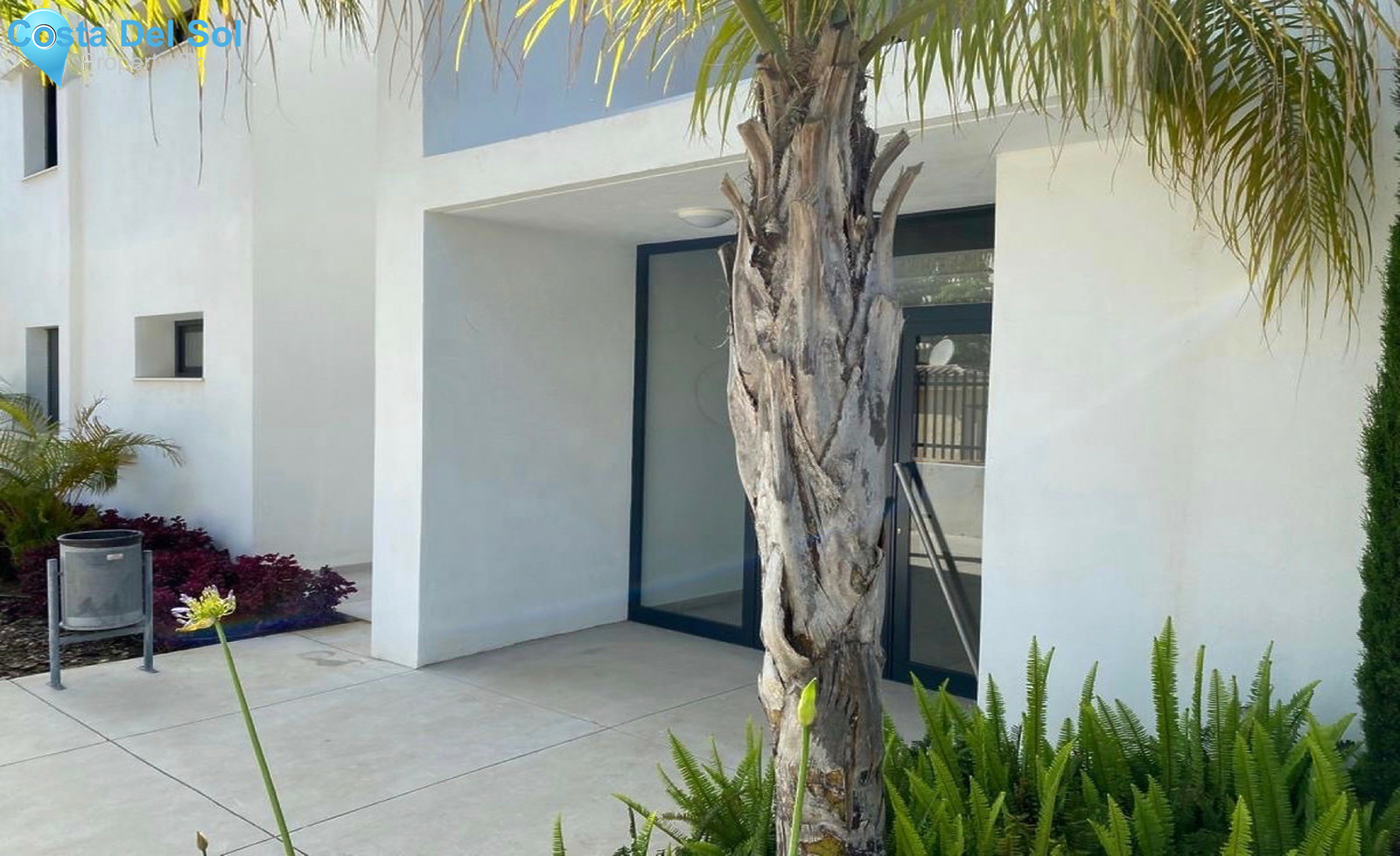 Middle Floor Apartment in Estepona-1255468