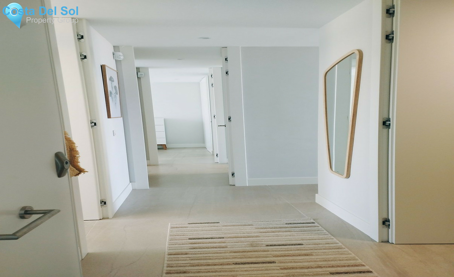 Middle Floor Apartment in Estepona-1257398