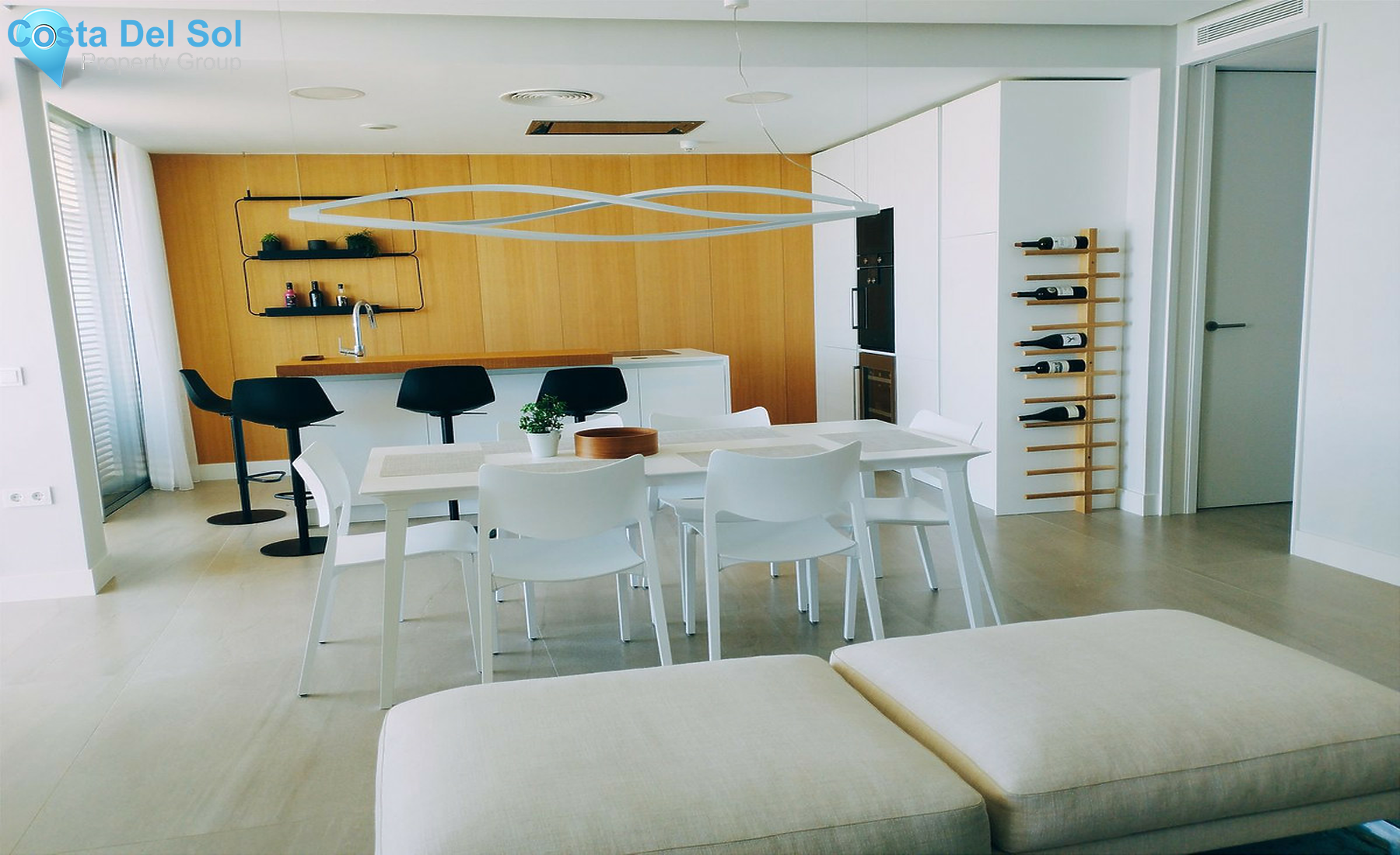 Middle Floor Apartment in Estepona-1257400