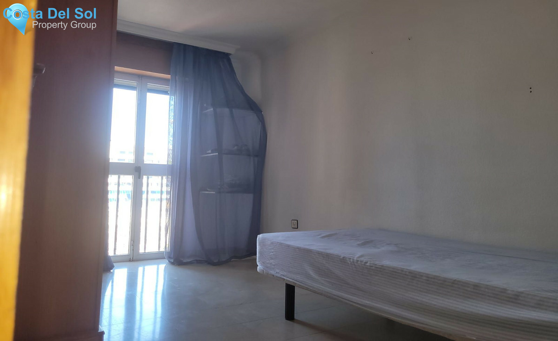 Middle Floor Apartment in Estepona-1262204