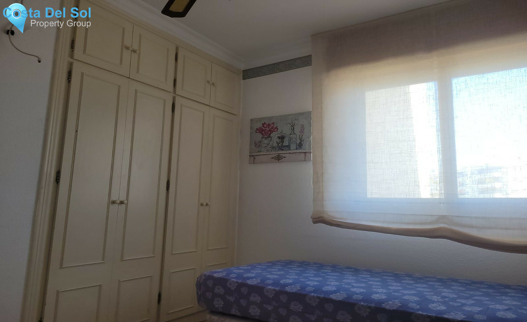 Middle Floor Apartment in Estepona-1262197