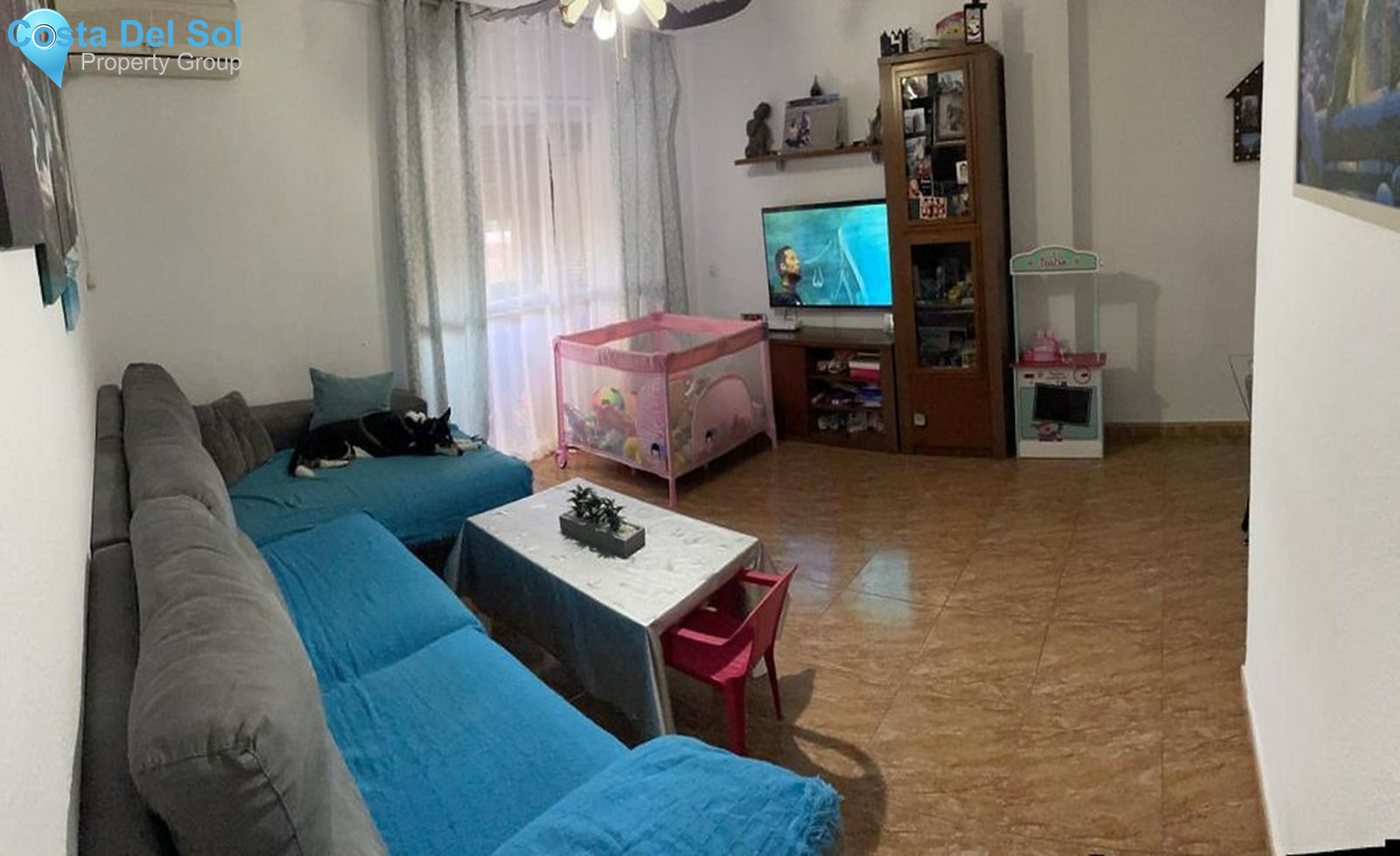 Middle Floor Apartment in Estepona-1269048