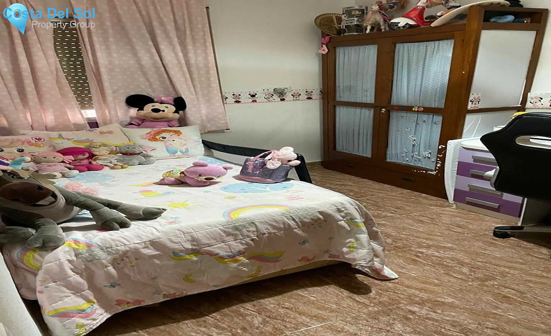 Middle Floor Apartment in Estepona-1269061