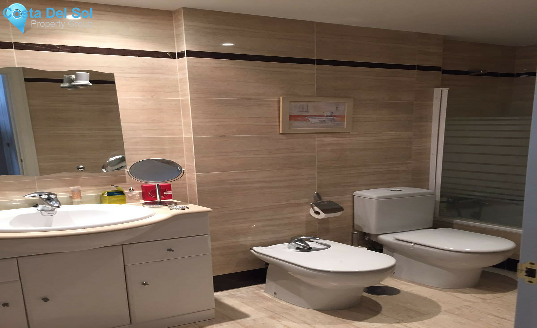 Middle Floor Apartment in Estepona-1270387