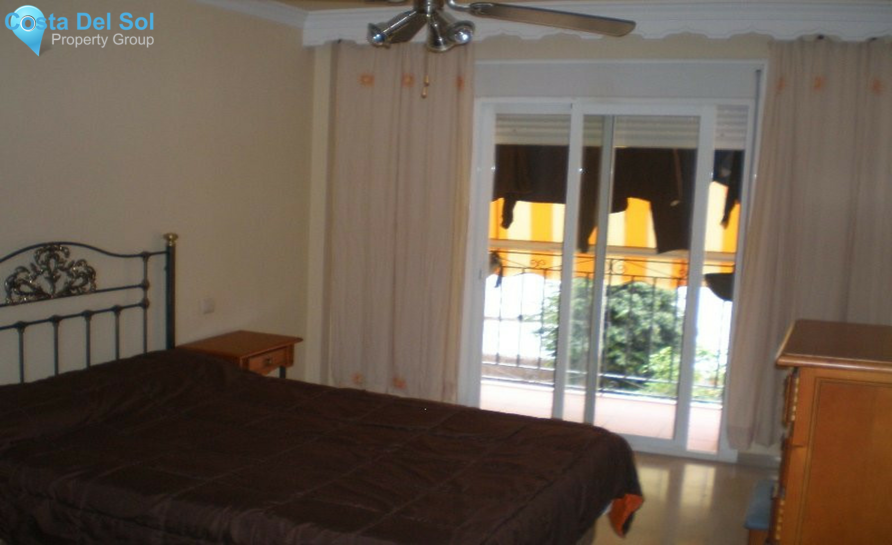 Middle Floor Apartment in Estepona-1295465