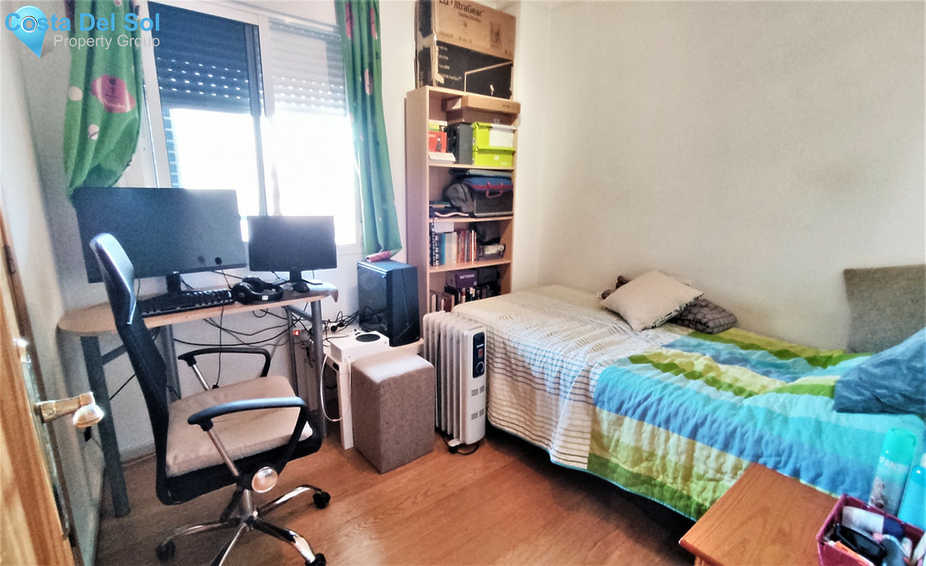 Middle Floor Apartment in Estepona-1305132