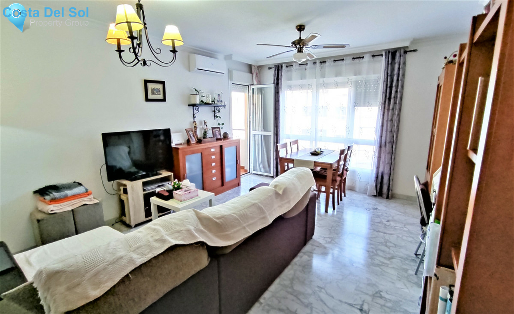 Middle Floor Apartment in Estepona-1305136