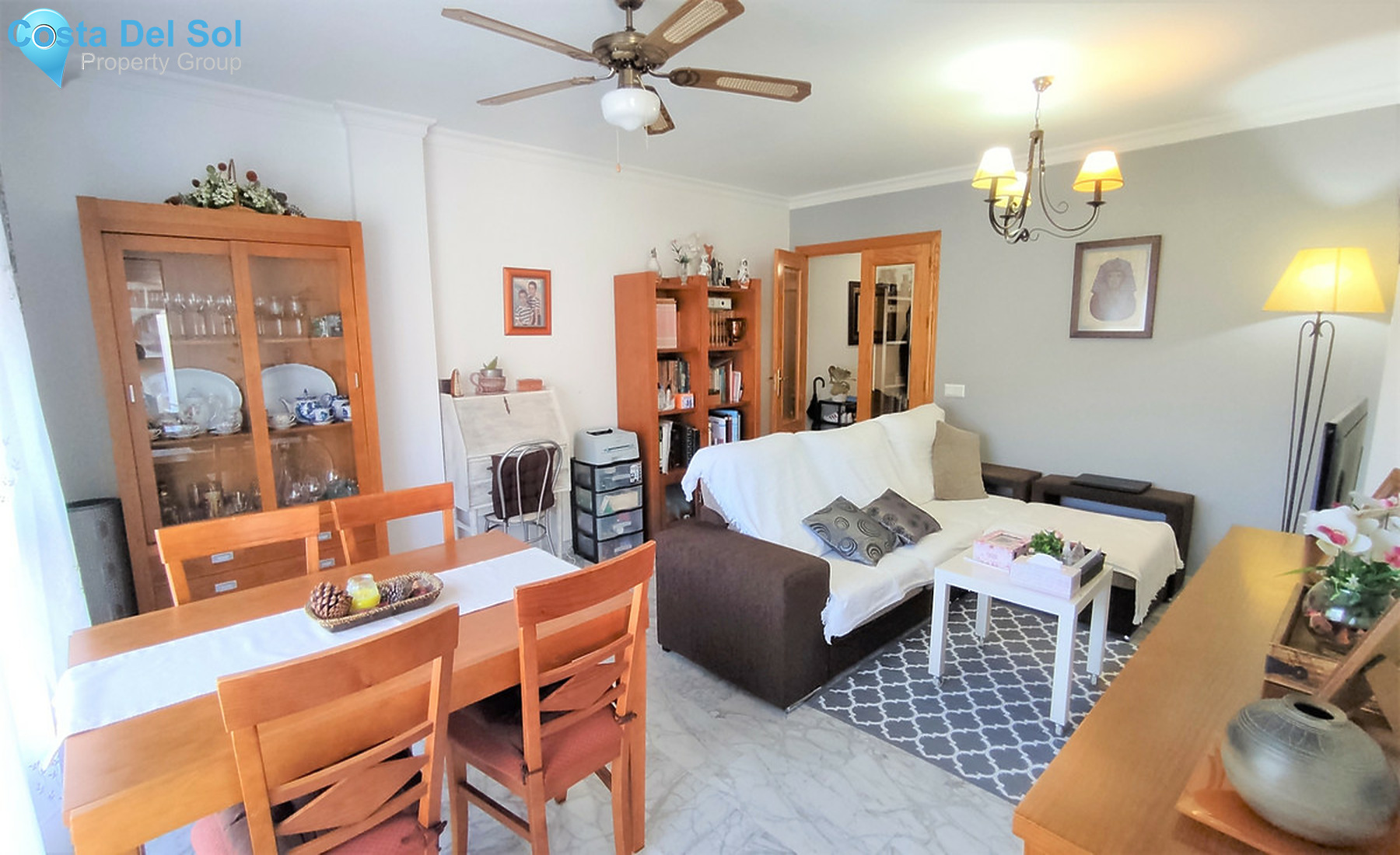 Middle Floor Apartment in Estepona-1305121