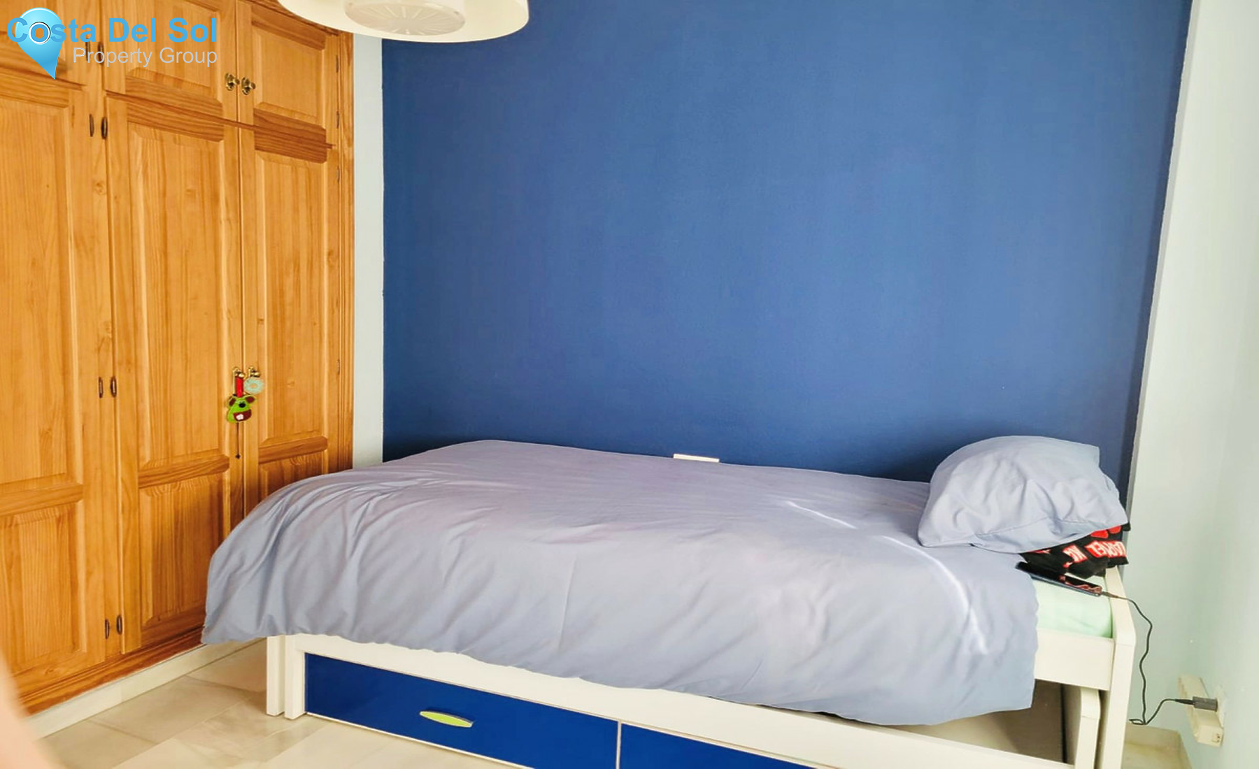 Middle Floor Apartment in Estepona-1308433