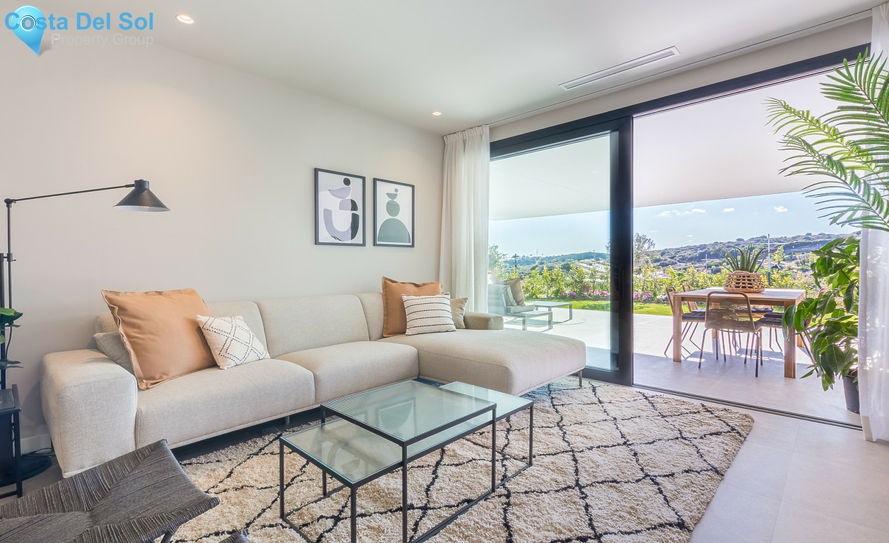 Middle Floor Apartment in Estepona-1320922