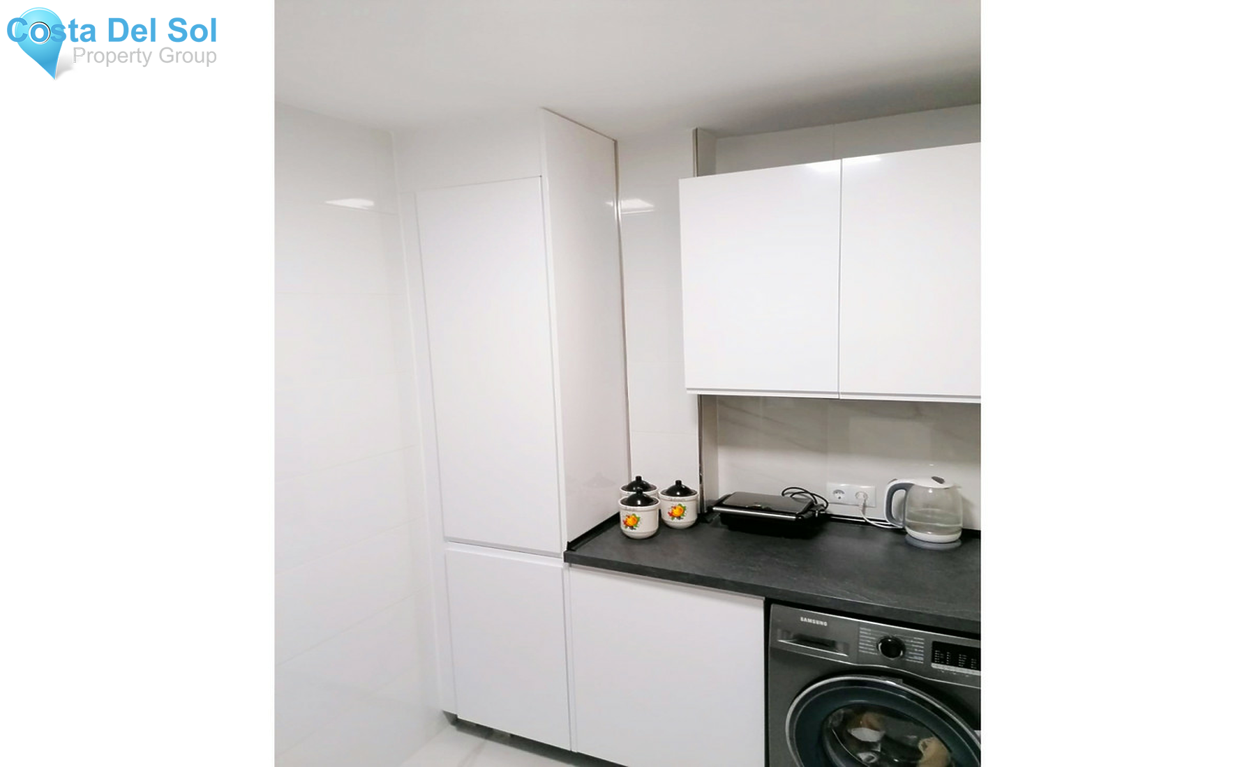 Middle Floor Apartment in Estepona-1326779