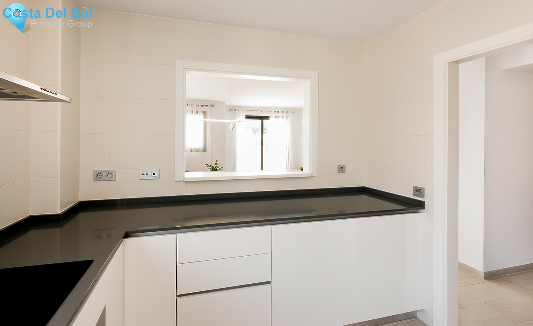 Middle Floor Apartment in Estepona-1328892