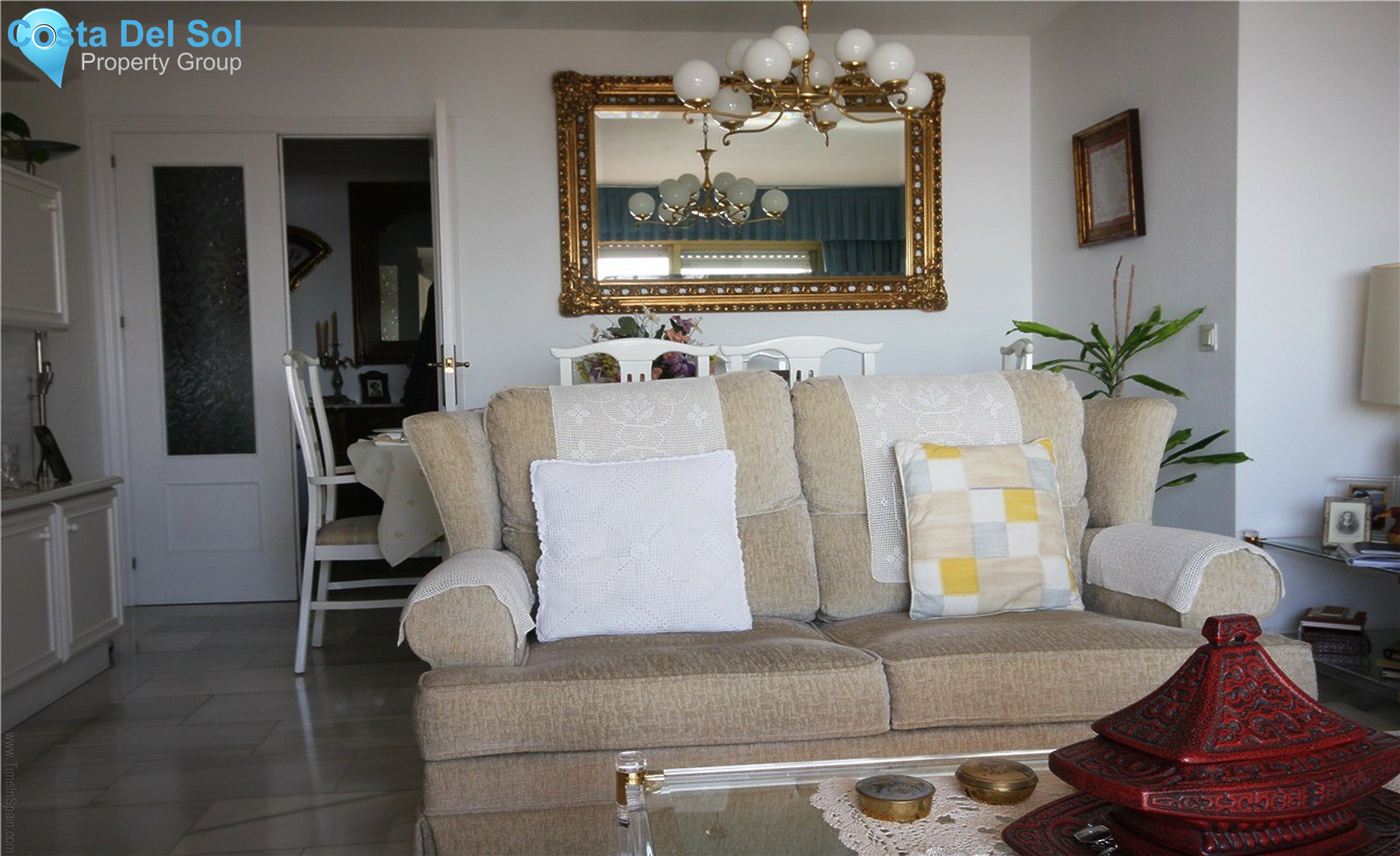Middle Floor Apartment in Estepona