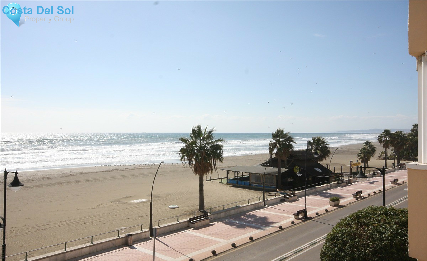 Middle Floor Apartment in Estepona-1329377